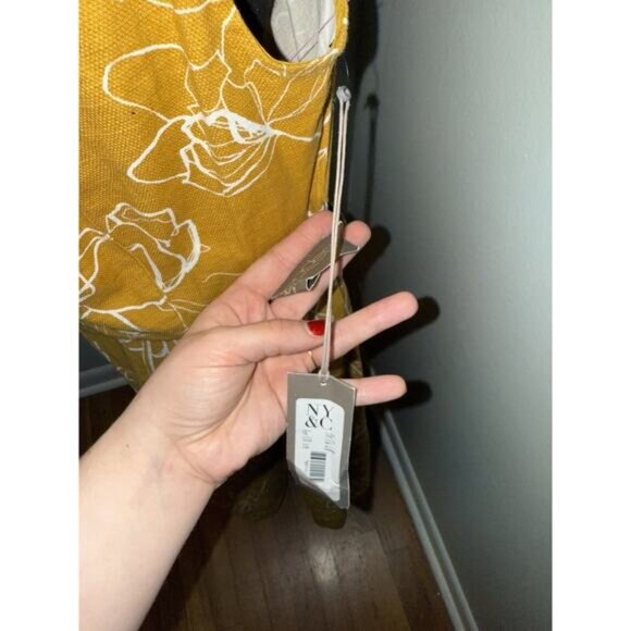 NEW Eva Mendes New York And Company Yellow Floral Gauzy Maxi Dress Open Back 14 - Picture 4 of 8